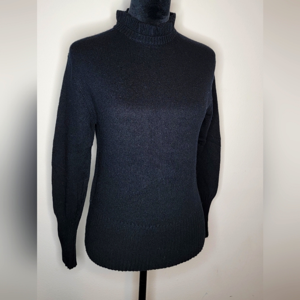 J Crew Lambs Wool Blend Long Sleeve Black Ruffled Collar Keyhole Sweater Size S - Picture 1 of 13